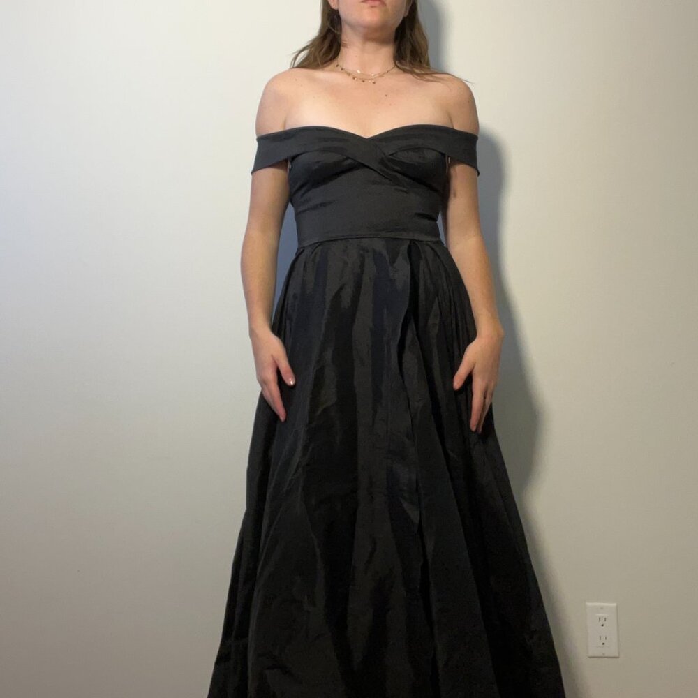 Elegant Black Off-Shoulder Gown – Boutique Find